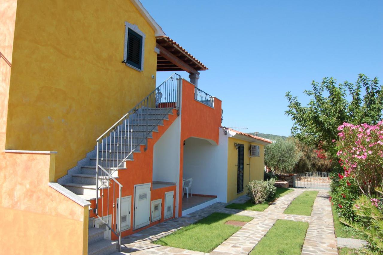Via Costantino Apartment Budoni Exterior photo