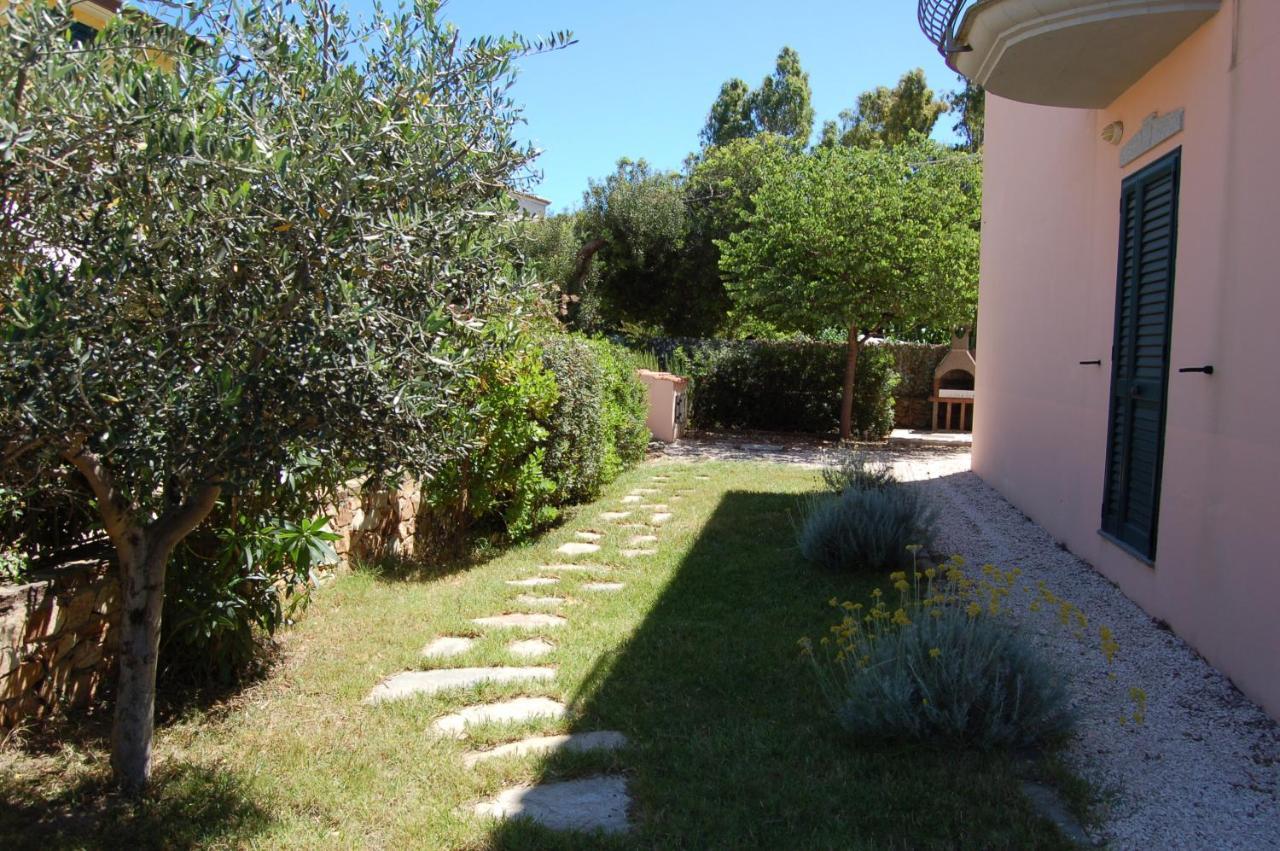 Via Costantino Apartment Budoni Exterior photo