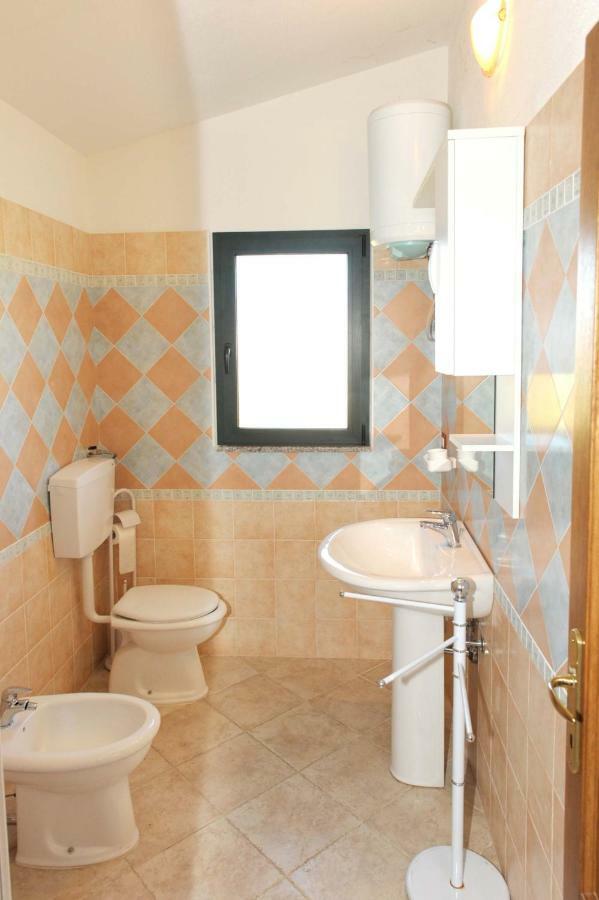 Via Costantino Apartment Budoni Exterior photo
